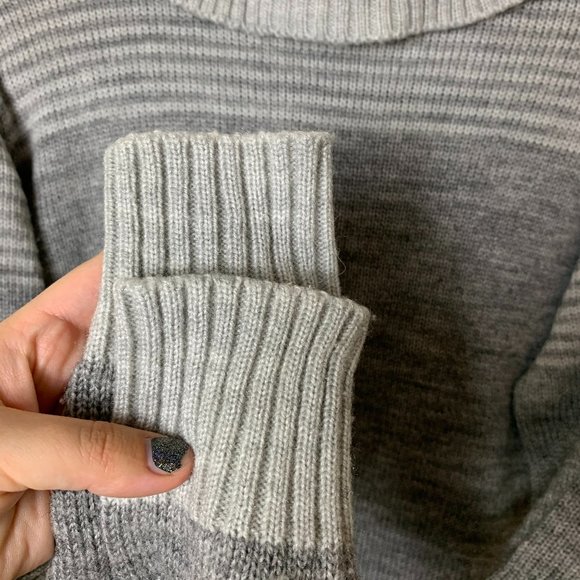 Wotchman Gray Vintage Sweater V Neck Collar - Picture 7 of 12